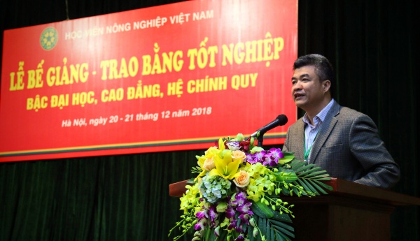 Học viện Nông nghiệp Việt Nam tổ chức Lễ trao bằng tốt nghiệp cho 1.190 kỹ sư/cử nhân