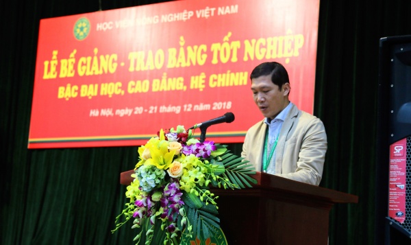 Học viện Nông nghiệp Việt Nam tổ chức Lễ trao bằng tốt nghiệp cho 1.190 kỹ sư/cử nhân