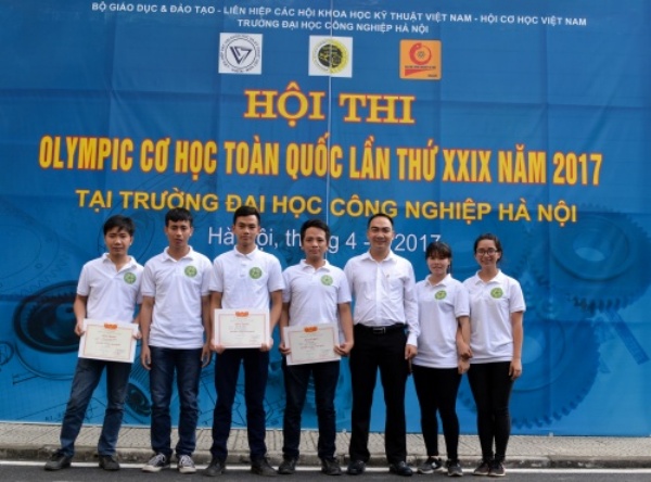 Sinh viên Học viện tham gia cuộc thi Olympic Cơ học toàn quốc lần thứ XXIX năm 2017